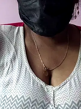 mallu-sumi online show from April 2026 03:09:01 AM