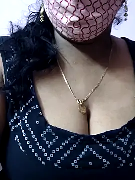 mallu-sumi online show from May 2026 06:58:01 PM