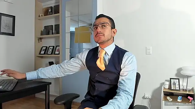 pablo-rincon95 online show from May 2026 02:43:01 PM