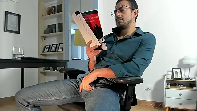 pablo-rincon95 online show from June 2026 03:47:01 PM