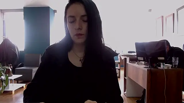 amellie ros online show from March 2025 02:42:02 PM