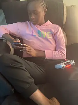 Snapshot of spicysugar74 chatting on February 2025 06:24:01 PM spicysugar74 online show from February 2025 06:24:01 PM