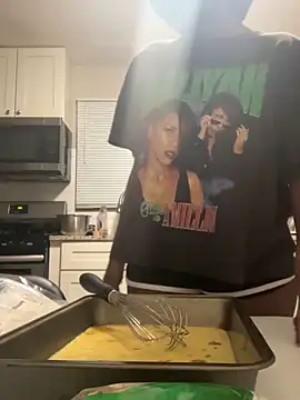 Snapshot of spicysugar74 chatting on March 2025 12:29:01 AM spicysugar74 online show from March 2025 12:29:01 AM