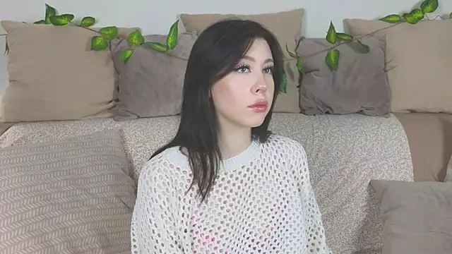 Snapshot of AnnTaint chatting on December 2024 01:42:02 PM AnnTaint online show from December 2024 01:42:02 PM