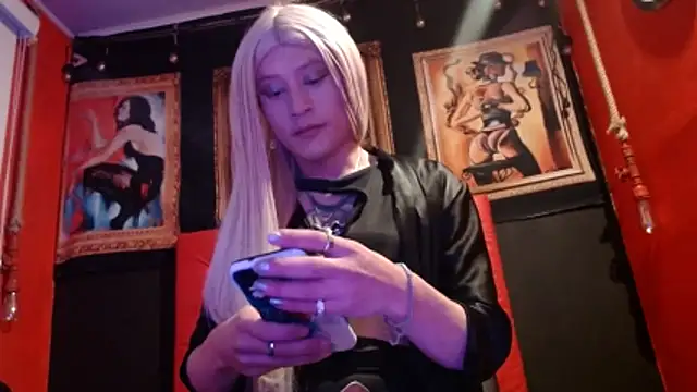 MEGANNIXX online show from October 2025 03:14:01 AM