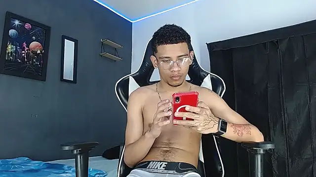 Romancartier 1 online show from December 2024 03:47:02 AM