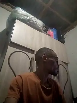 Snapshot of TDKbabs chatting on February 2026 03:56:01 AM TDKbabs online show from February 2026 03:56:01 AM