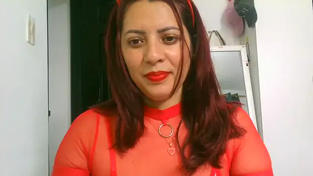 Snapshot of Anne_kis chatting on October 2025 06:31:01 PM Anne kis online show from October 2025 06:31:01 PM