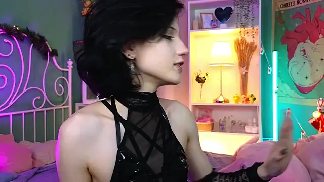 dark vamp  online show from December 2024 09:17:02 PM