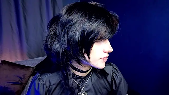 dark vamp  online show from September 2025 05:07:02 PM