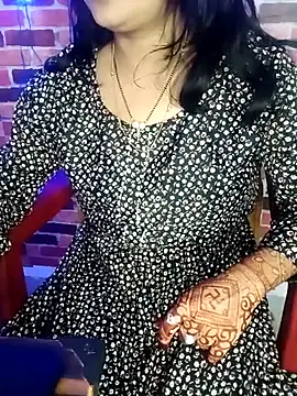 PeaCoooock online show from March 2025 11:55:01 AM