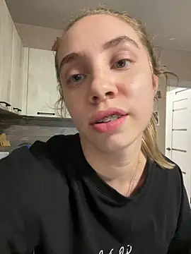 Kitty Katrine online show from June 2026 05:23:01 PM