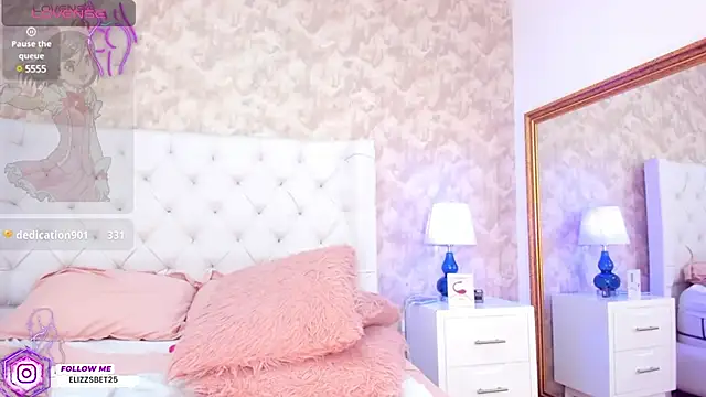 Snapshot of Eliza_Thaylor__ chatting on January 2025 06:54:02 PM Eliza Thaylor online show from January 2025 06:54:02 PM