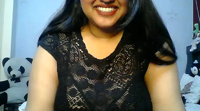 Snapshot of Your-love-12 chatting on February 2025 06:45:01 PM Your-love-12 online show from February 2025 06:45:01 PM