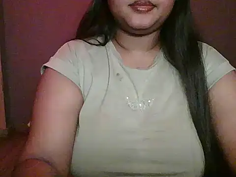 Snapshot of Your-love-12 chatting on October 2025 10:41:02 PM Your-love-12 online show from October 2025 10:41:02 PM