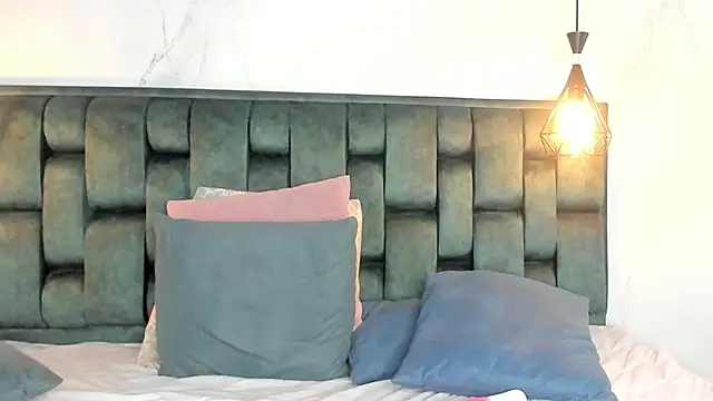 angelswets online show from January 2025 04:20:01 PM