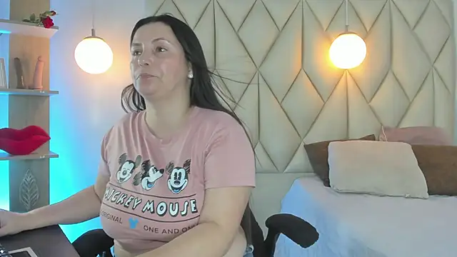 angelswets online show from May 2026 01:54:02 PM