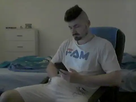 Snapshot of Hkl95555 chatting on October 2025 04:45:01 AM Hkl95555 online show from October 2025 04:45:01 AM