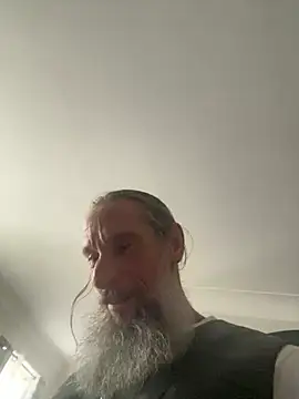 Snapshot of mindphu_k chatting on February 2025 09:42:02 PM mindphu k online show from February 2025 09:42:02 PM