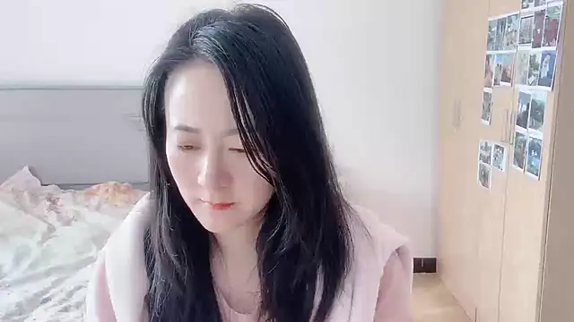 Snapshot of fanfan-FF chatting on December 2024 06:41:02 AM fanfan-FF online show from December 2024 06:41:02 AM