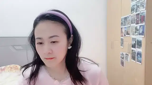 Snapshot of fanfan-FF chatting on December 2024 11:33:01 AM fanfan-FF online show from December 2024 11:33:01 AM