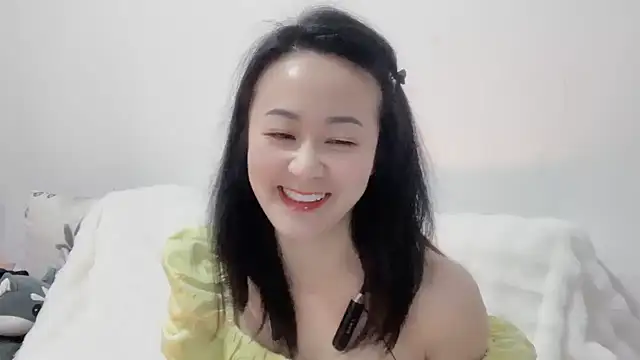 Snapshot of fanfan-FF chatting on December 2024 01:06:02 PM fanfan-FF online show from December 2024 01:06:02 PM