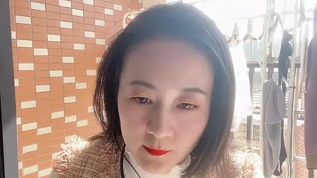 Snapshot of fanfan-FF chatting on January 2025 05:48:01 AM fanfan-FF online show from January 2025 05:48:01 AM