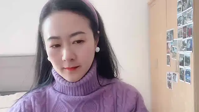 Snapshot of fanfan-FF chatting on January 2025 05:05:02 AM fanfan-FF online show from January 2025 05:05:02 AM