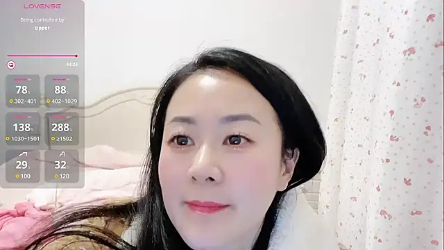 Snapshot of fanfan-FF chatting on January 2025 10:58:02 AM fanfan-FF online show from January 2025 10:58:02 AM