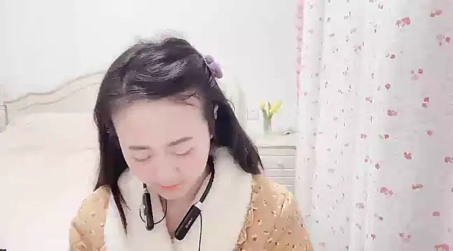 Snapshot of fanfan-FF chatting on February 2025 01:24:01 AM fanfan-FF online show from February 2025 01:24:01 AM