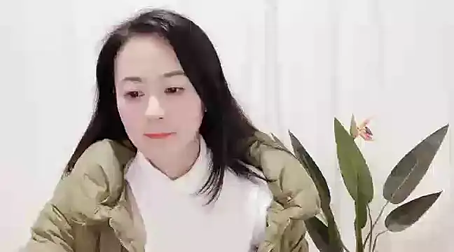 Snapshot of fanfan-FF chatting on February 2025 12:23:02 PM fanfan-FF online show from February 2025 12:23:02 PM