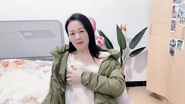 Snapshot of fanfan-FF chatting on March 2025 04:24:02 AM fanfan-FF online show from March 2025 04:24:02 AM