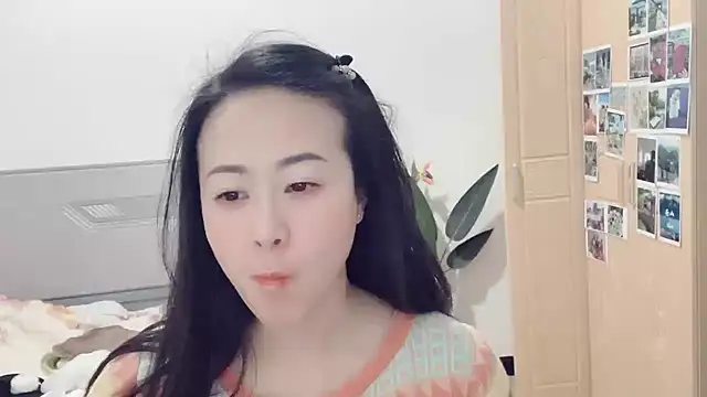 Snapshot of fanfan-FF chatting on March 2025 11:28:02 AM fanfan-FF online show from March 2025 11:28:02 AM