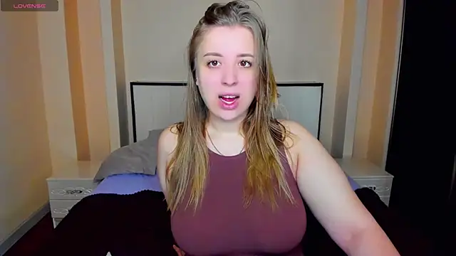 Snapshot of AlexissM chatting on December 2025 11:16:02 AM AlexissM online show from December 2025 11:16:02 AM