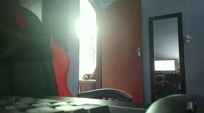 henriquexx33 online show from February 2025 01:33:02 PM