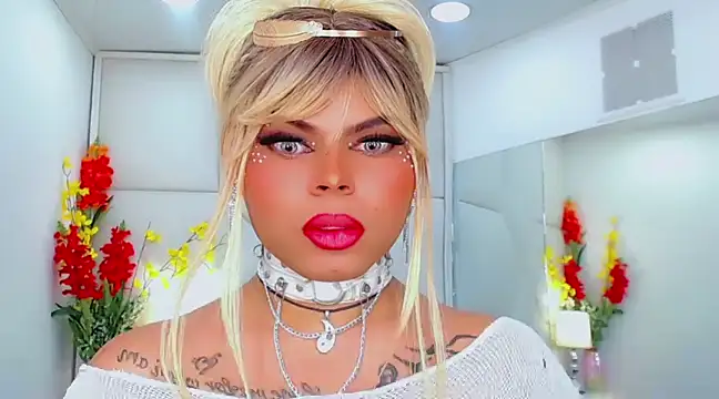 Snapshot of AdanKinng chatting on March 2025 07:48:01 AM AdanKinng online show from March 2025 07:48:01 AM