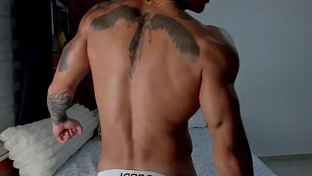 pettergrey1 online show from November 2025 11:15:01 PM