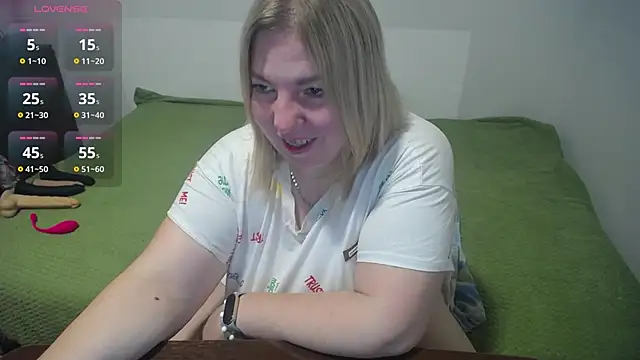 Snapshot of MARGARET_gem chatting on October 2025 07:09:02 AM MARGARET gem online show from October 2025 07:09:02 AM