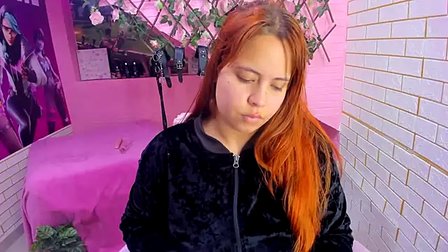 Snapshot of marcellaa303av chatting on February 2026 03:18:01 AM marcellaa303av online show from February 2026 03:18:01 AM