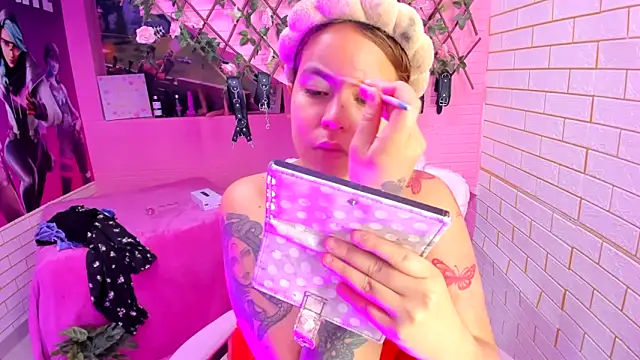 Snapshot of marcellaa303av chatting on April 2026 01:25:02 AM marcellaa303av online show from April 2026 01:25:02 AM