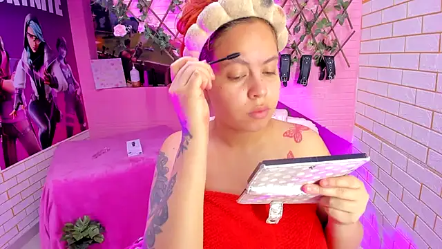 Snapshot of marcellaa303av chatting on April 2026 02:17:02 AM marcellaa303av online show from April 2026 02:17:02 AM