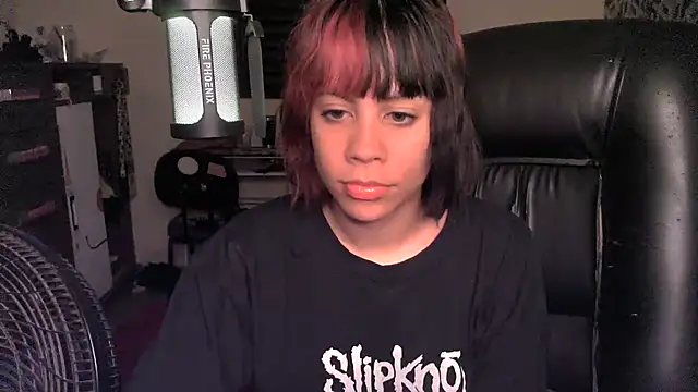 Liv Alt online show from May 2026 06:29:02 AM