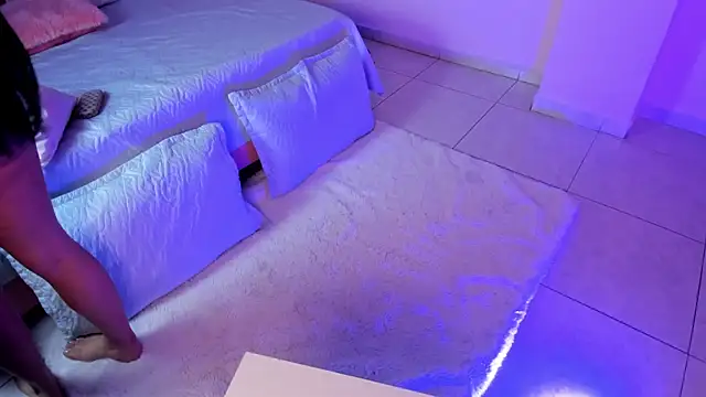 zoe rivers online show from January 2025 05:10:02 PM