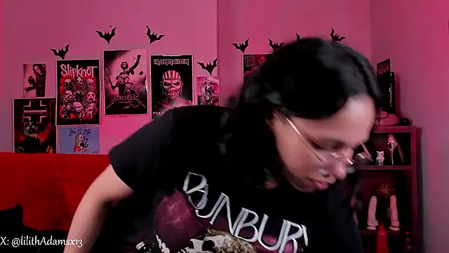 lilith-deveraux online show from March 2026 02:35:02 PM