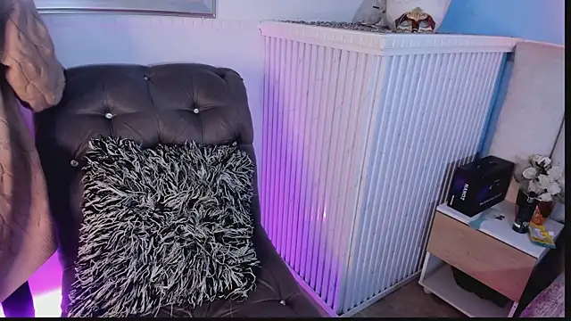 Snapshot of dayanne07 chatting on January 2025 04:23:02 AM dayanne07 online show from January 2025 04:23:02 AM