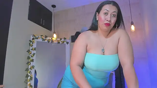 Fransheska-mon online show from May 2026 02:13:02 PM