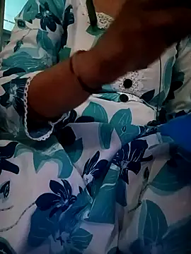 gunjan22 online show from September 2025 09:55:01 AM