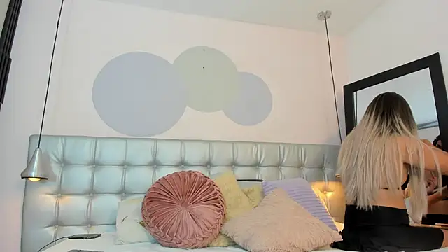 Snapshot of Axel_brunette1 chatting on March 2025 08:05:01 PM Axel brunette1 online show from March 2025 08:05:01 PM