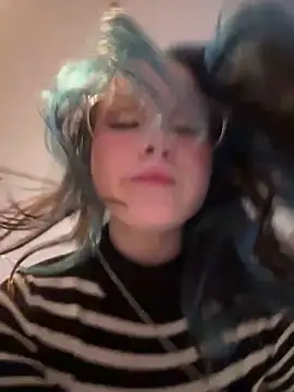 Snapshot of MaddisonHaas chatting on February 2025 09:16:02 PM MaddisonHaas online show from February 2025 09:16:02 PM