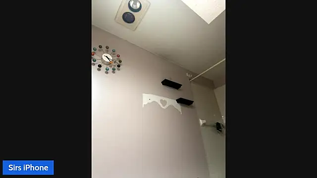 KySir1990 online show from October 2025 10:19:01 PM